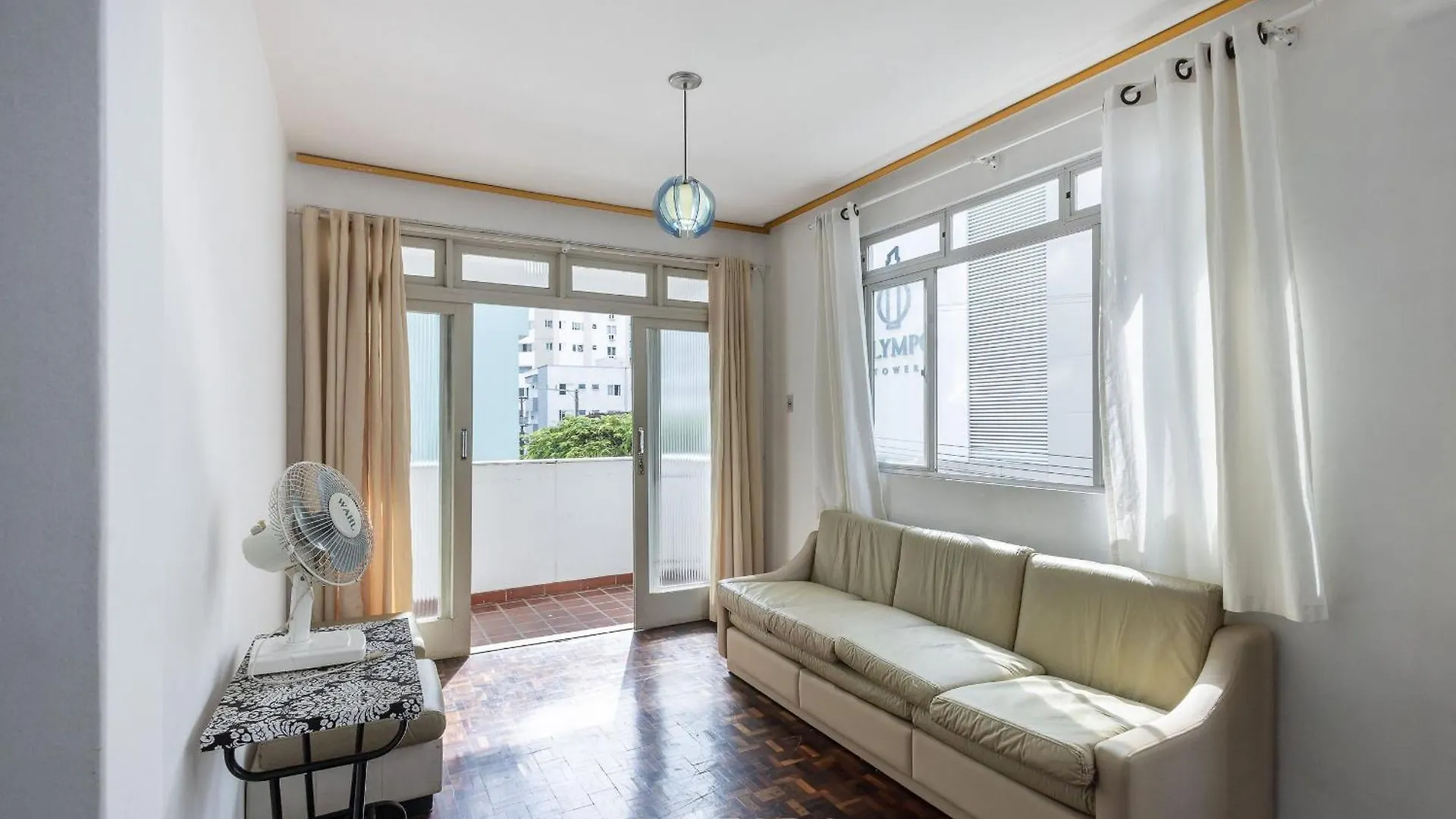 Apto Centro Bc C/ Varanda 260M Da Praia Elo0207 Balneário Camboriú 0*,  Brasil